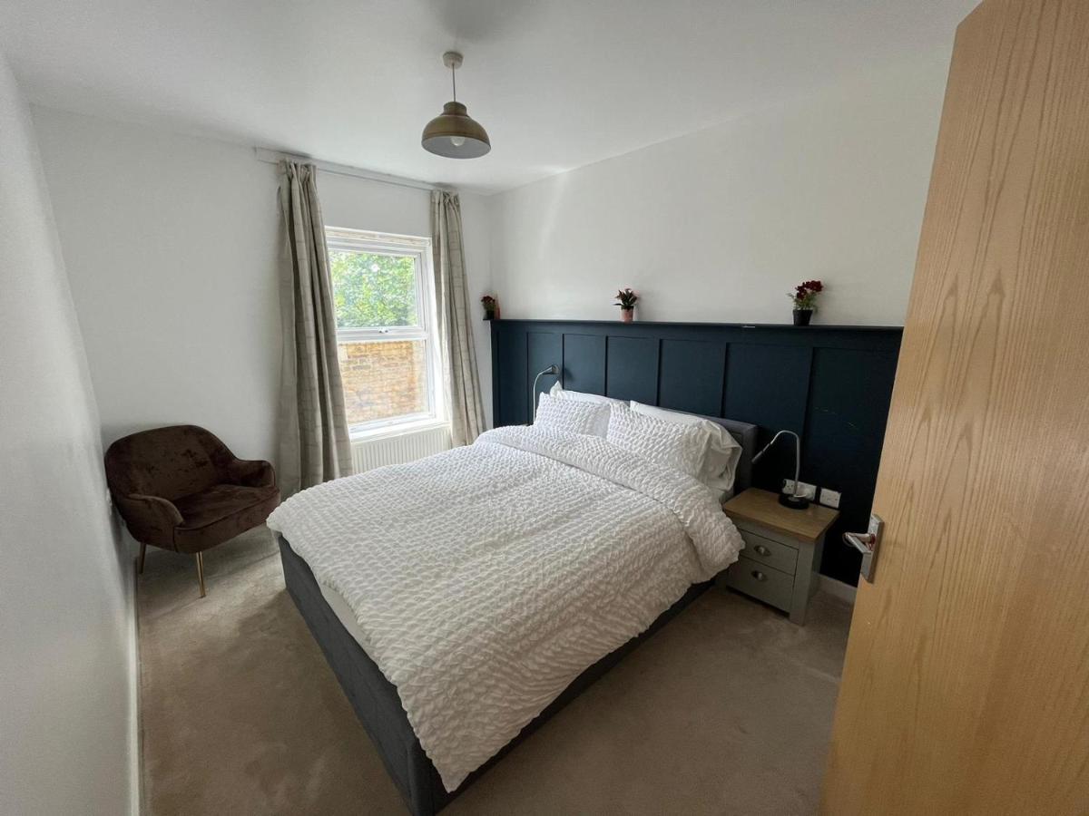 Kent, Dartford Station Apartments ภายนอก รูปภาพ